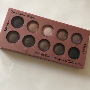 NYX Dream Catcher Eyeshadow Palette
